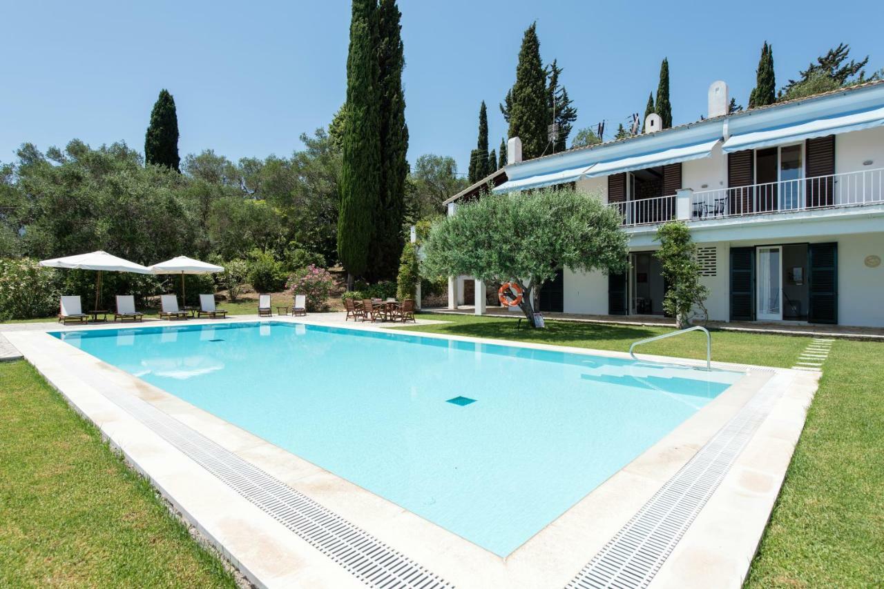 Villa Aquila Perama  Exterior foto
