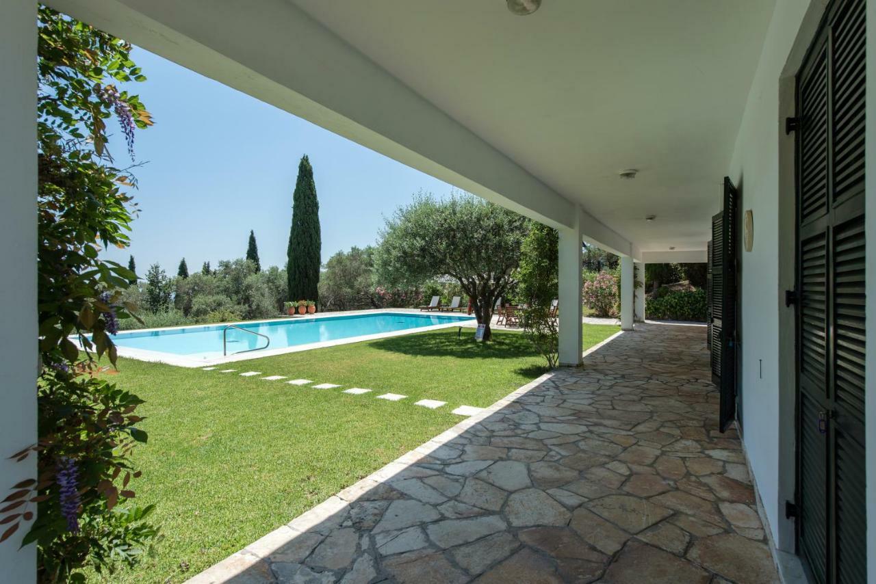 Villa Aquila Perama  Exterior foto